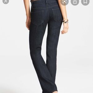 NWOT Ann Taylor Modern Bootcut Jeans Size 14